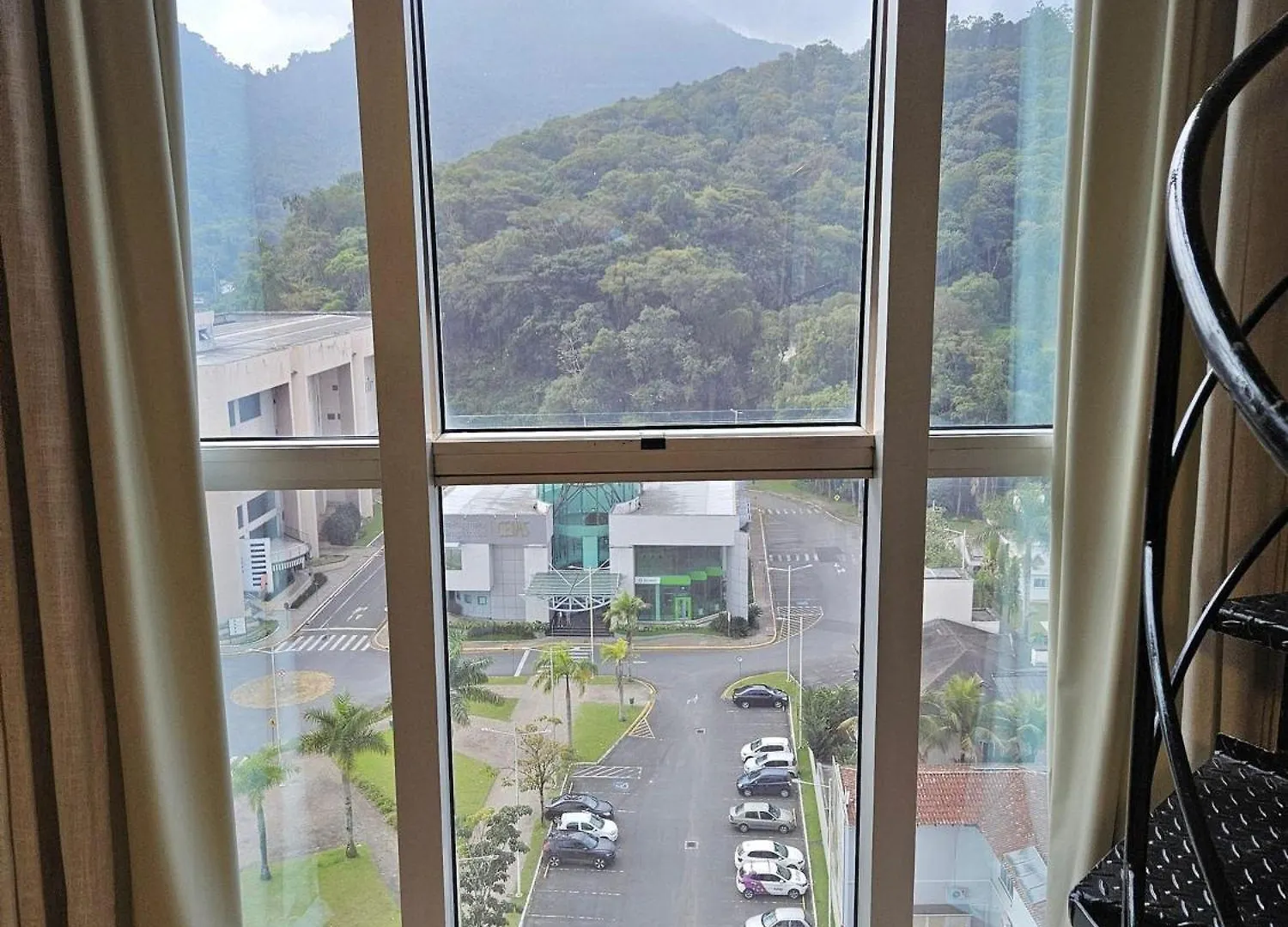 Saint Sebastian Flat 716 - Com Hidro! Ate 3 Pessoas, Duplex, No Centro Villa Jaraguá do Sul Vakantiehuis